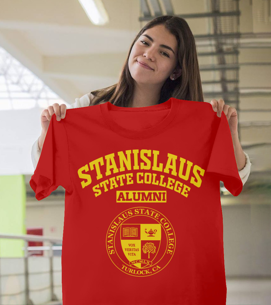Stanislaus State College Alumni Seal Turlock CA Vox Veritas Vita T-Shirt