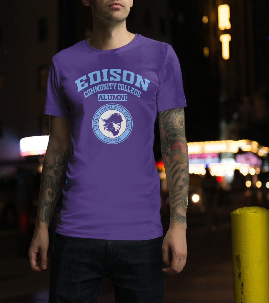 Edison Community College Alumni Buccaneers T-Shirt