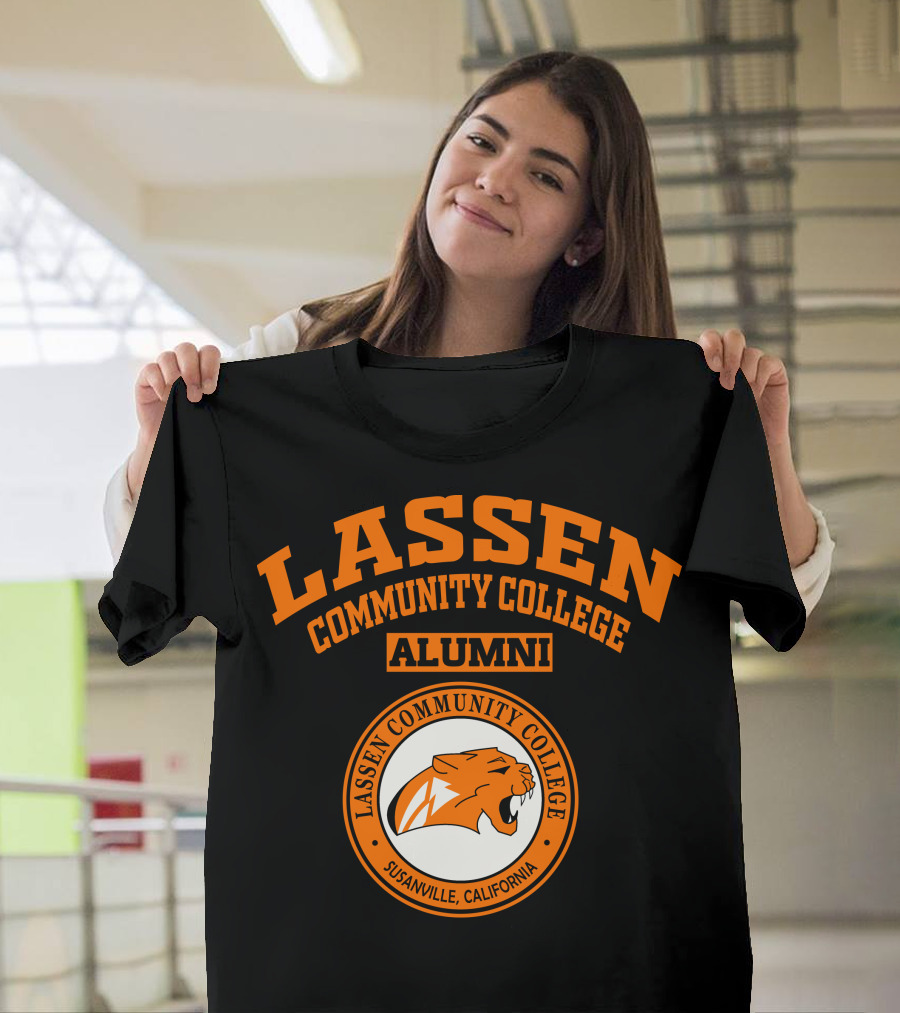 Lassen Community College Alumni Susanville California Tiger T-Shirt