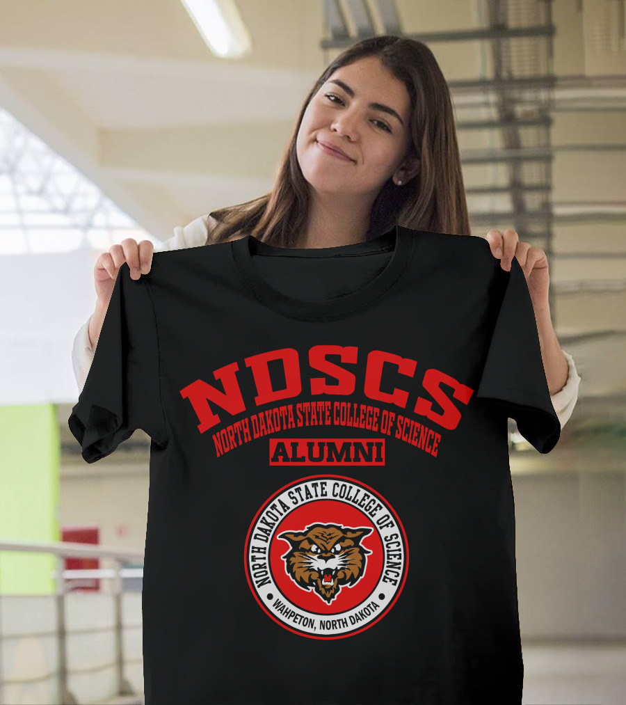NDSCS North Dakota State College Of Science Alumni Wahpeton Wildcat T-Shirt