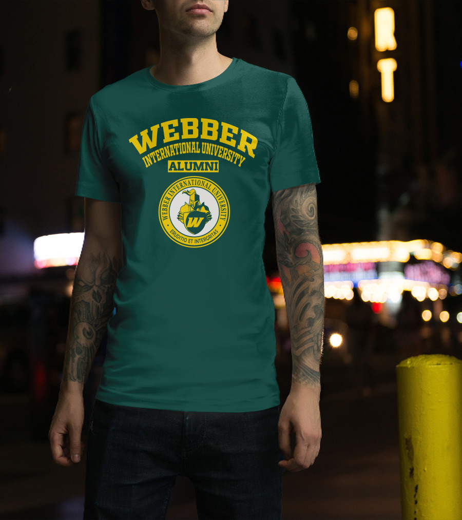 Webber International University Alumni Erudito Et Integritas T-Shirt