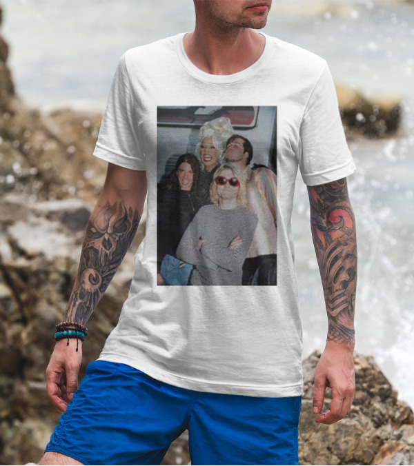 Rupaul With Nirvana Members Dave Grohl Kurt Cobain Krist Novoselic T-Shirt