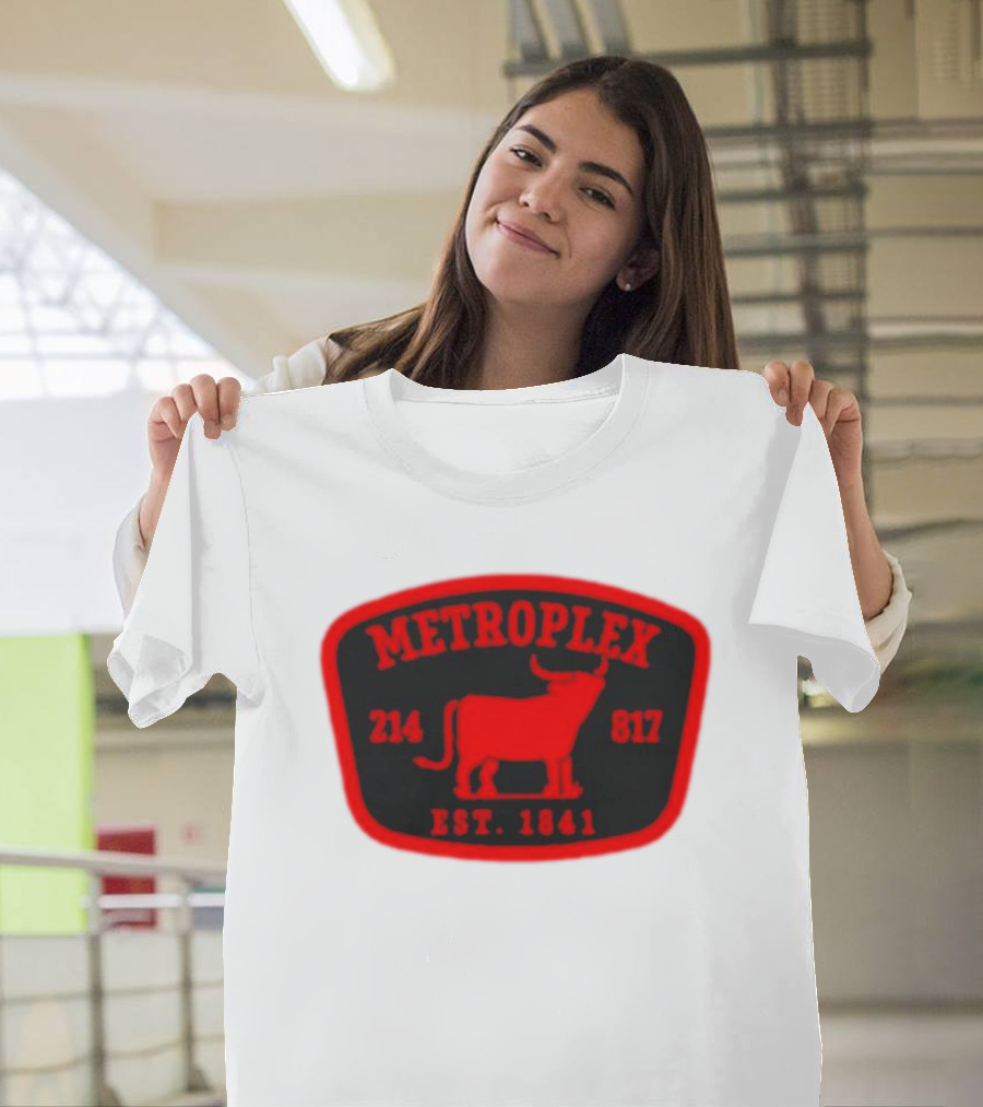 Metroplex 214 817 Est 1841 Longhorn Patch T-Shirt
