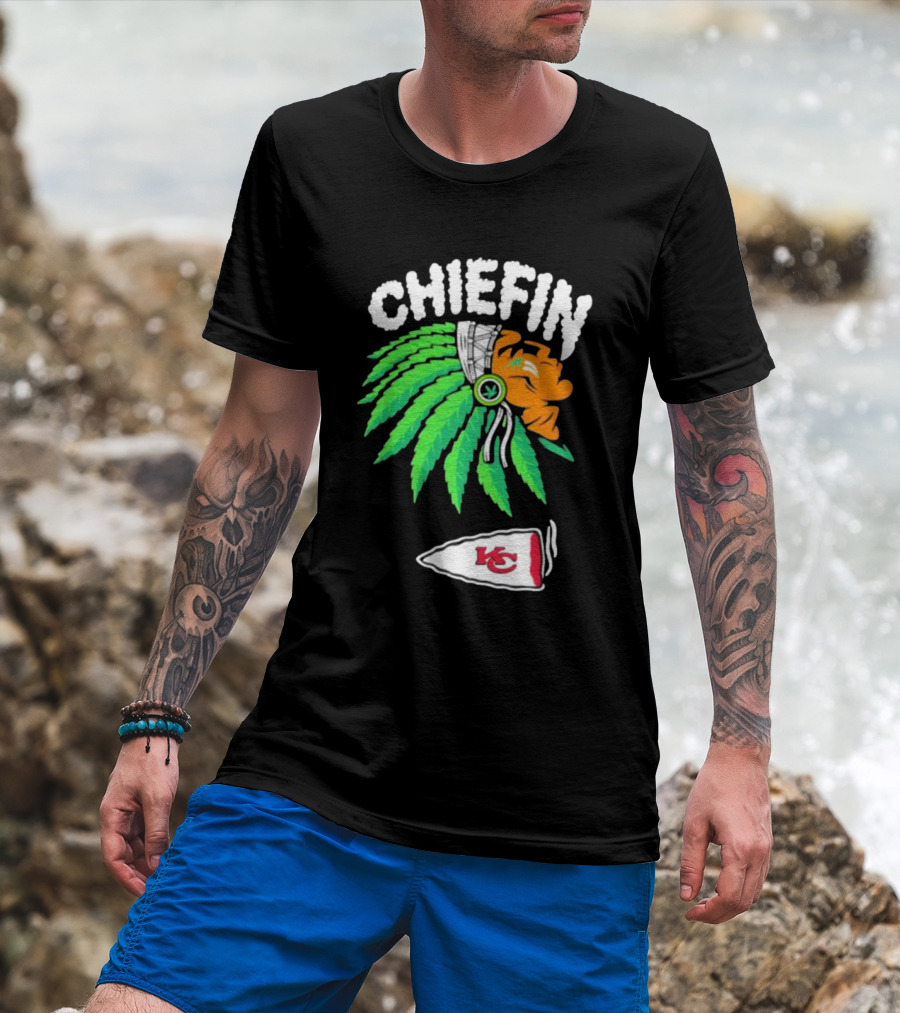 Kansas City Chiefs Chiefin Native Headdress Football T-Shirt