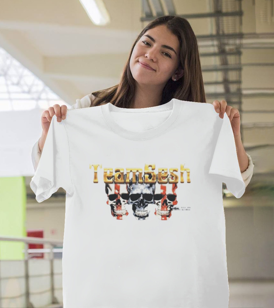 Teamsesh Ride Slow Smoke Fast Dirt Road Low Class Skulls T-Shirt