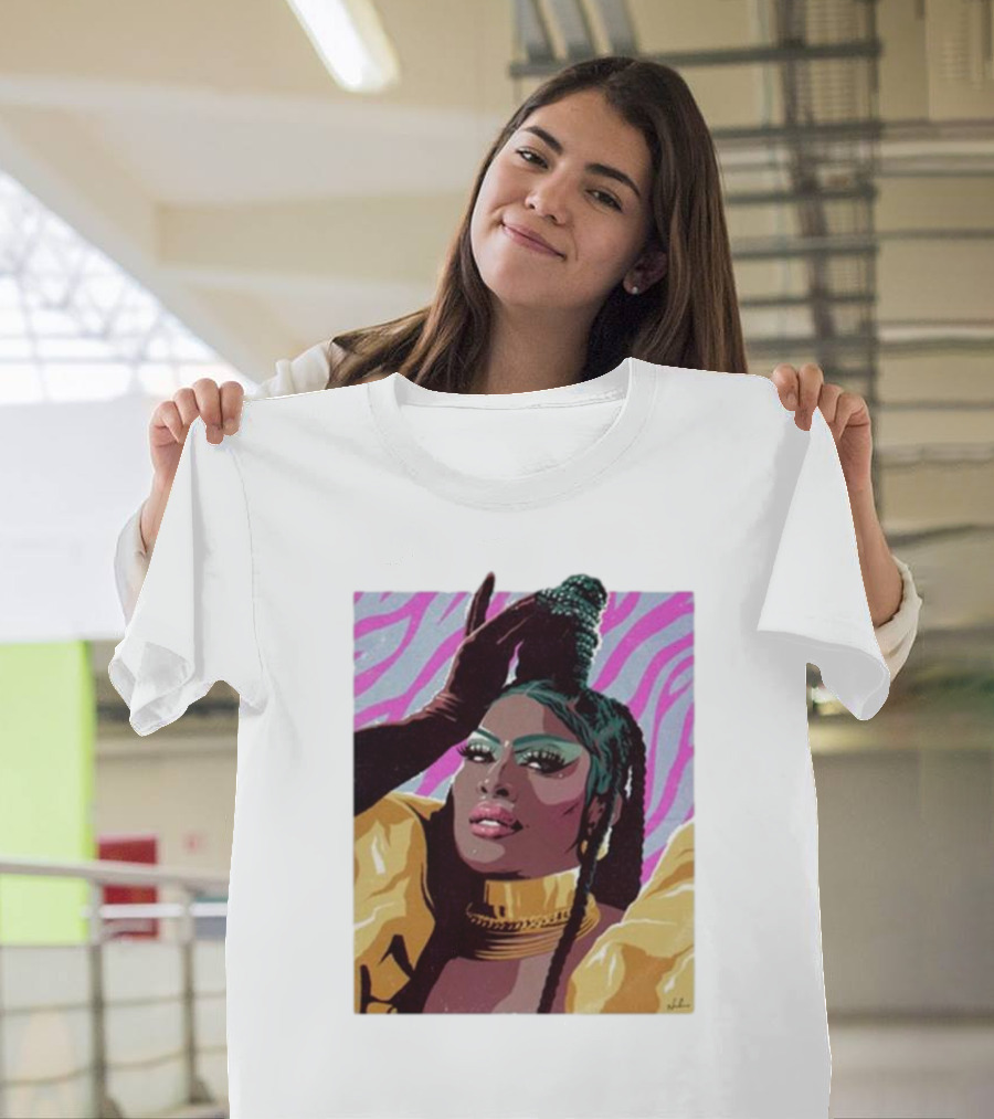 Kween Kong Pop Art Illustration with Bold Colors and Striking Pose T-Shirt