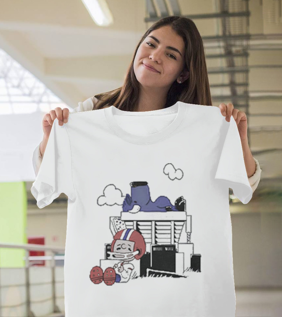 26 Shop Waiting the Season Football-Themed Nostalgic Cloud Scene T-Shirt