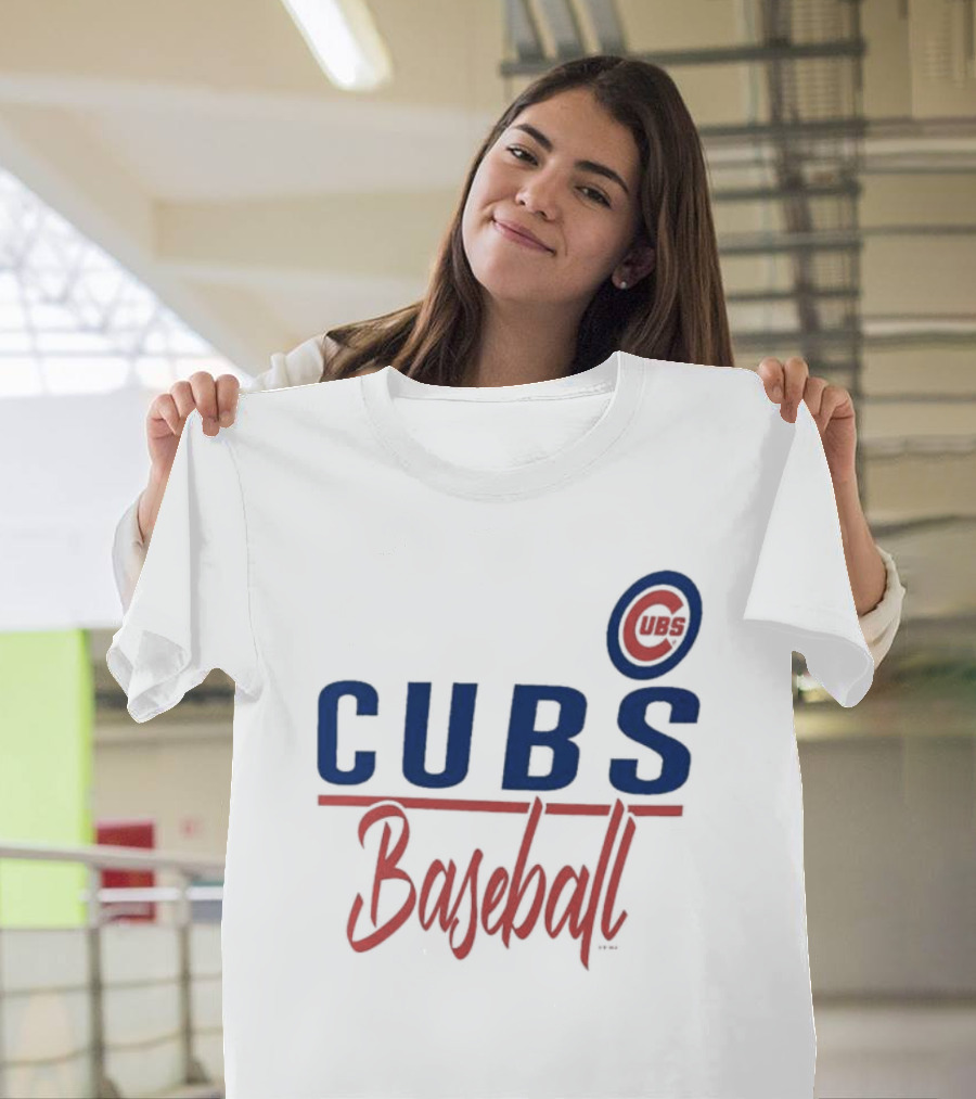 Chicago Cubs Baseball CUBS Logo G-III 4Her by Carl Banks Team T-Shirt