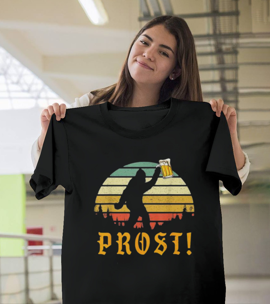 PROST Bigfoot Holding Beer Vintage Sunset Oktoberfest Germany T-Shirt