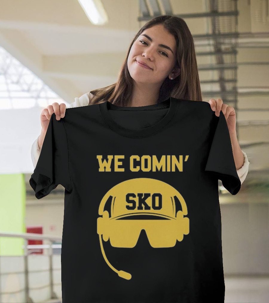 WE COMIN' SKO Prime Boulder Football Headset T-Shirt