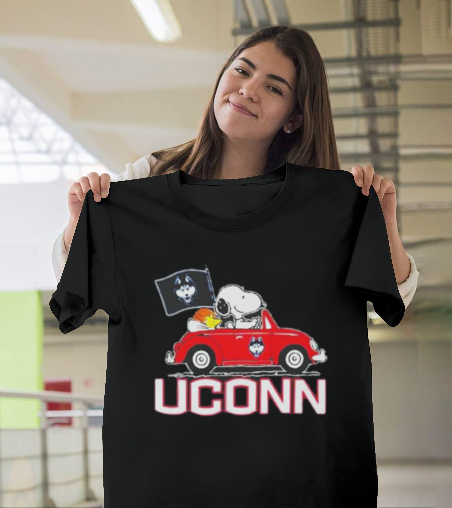 UCONN Huskies Snoopy and Woodstock Driving Red Car with Flag T-Shirt