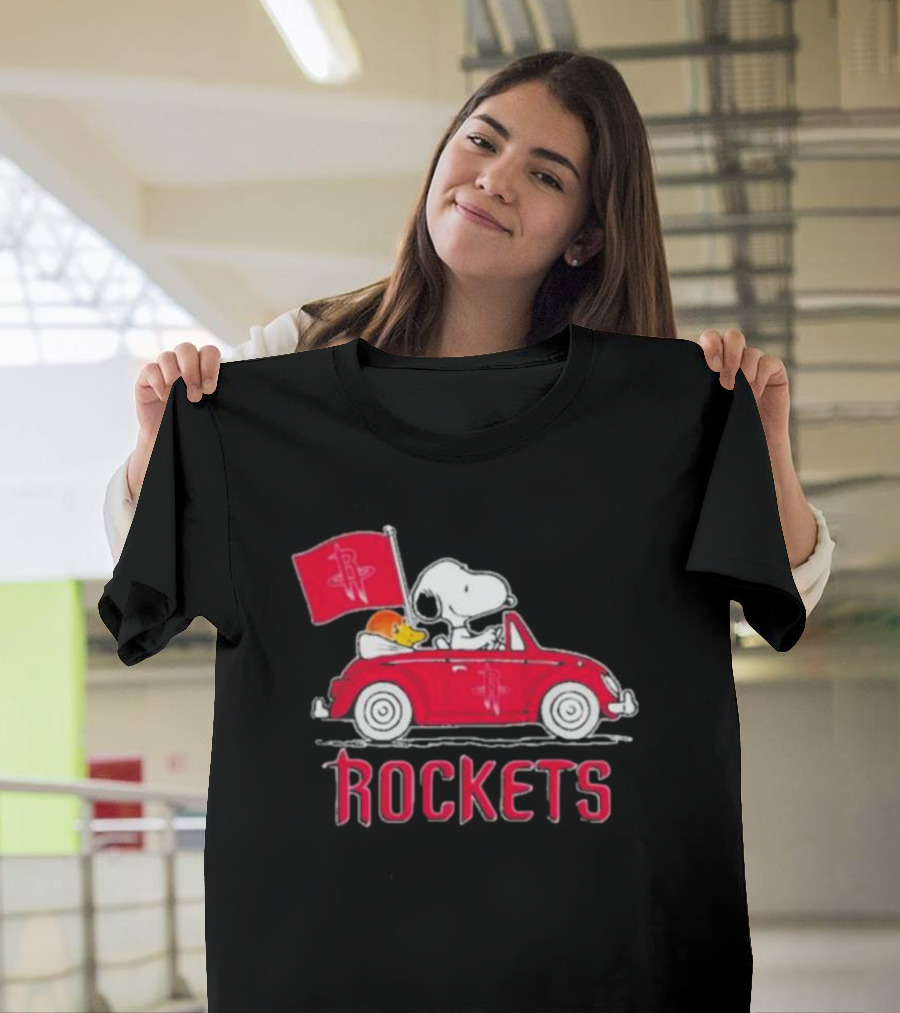 Houston Rockets Snoopy Dog Driving Red Car with Basketball Flag T-Shirt
