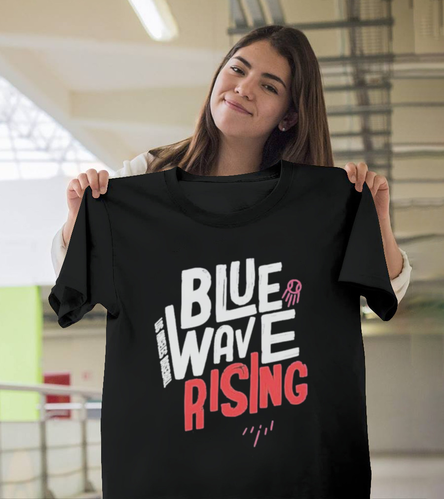 Los Angeles Original Blue Wave Rising T-Shirt