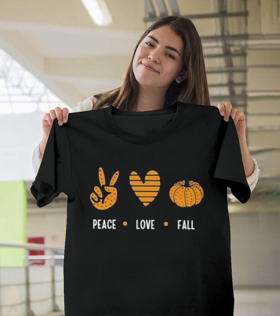 Peace Love Fall Heart Pumpkin Happy Halloween T-Shirt