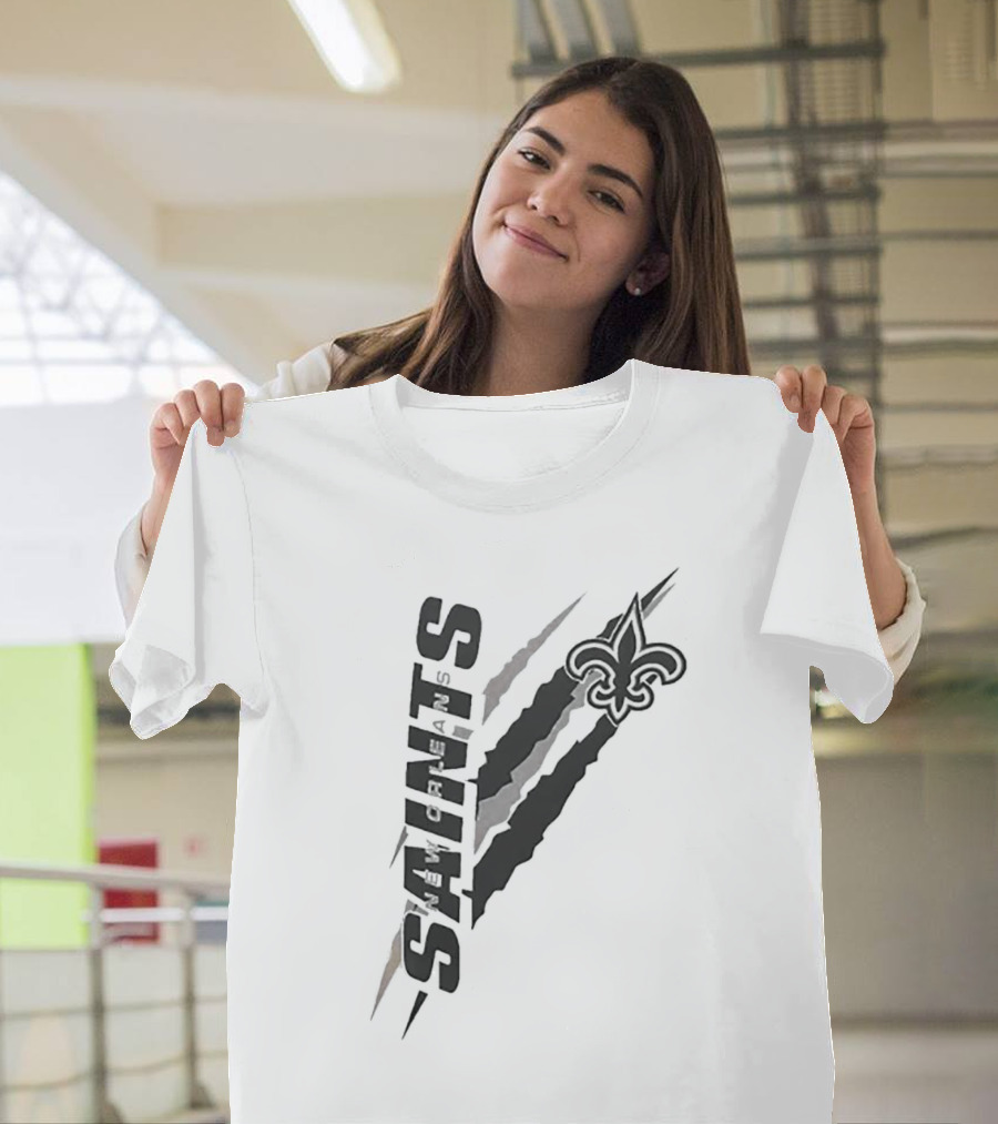 New Orleans Saints Scratch Fleur-de-Lis Starter T-Shirt