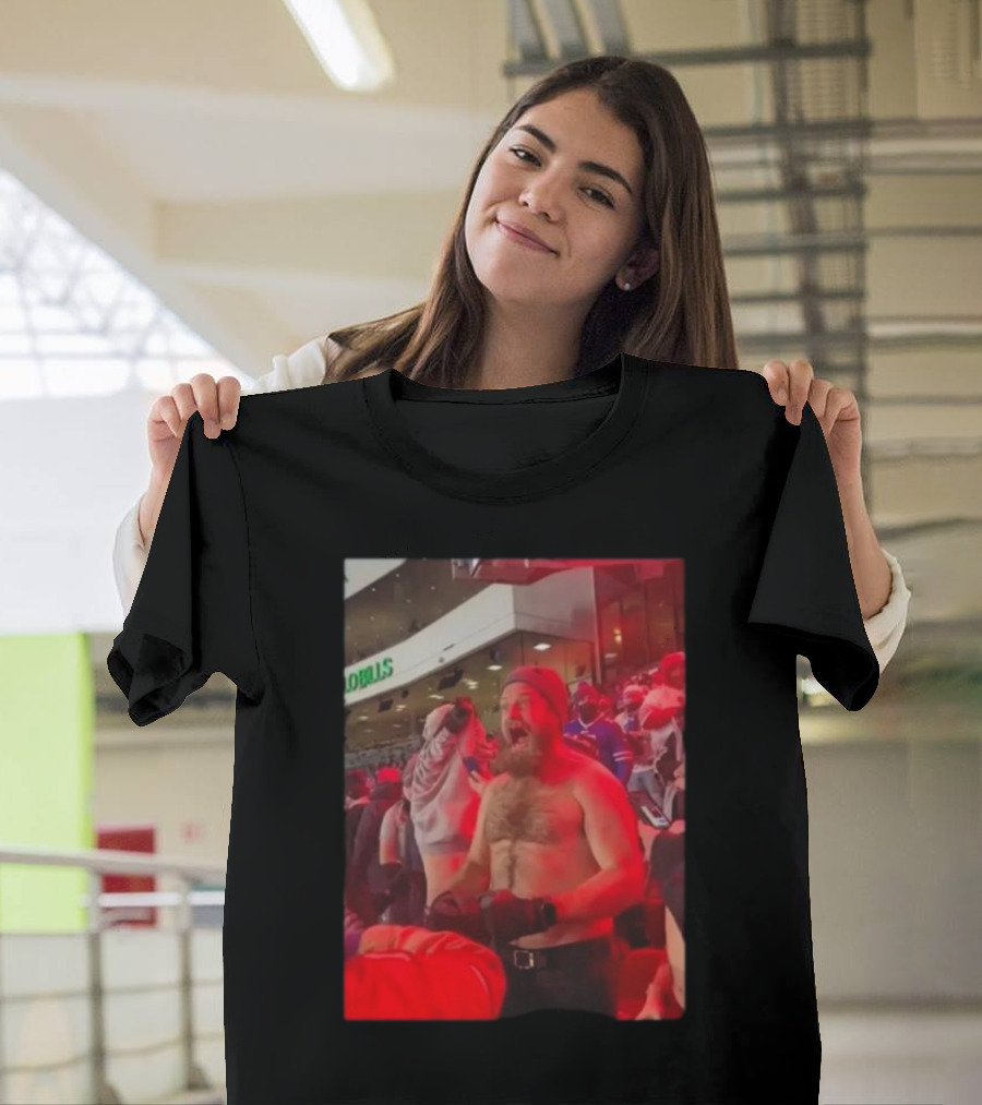 Fitzpatrick Off Ryan Fitzpatrick Less and Screaming NFL Crowd T-Shirt