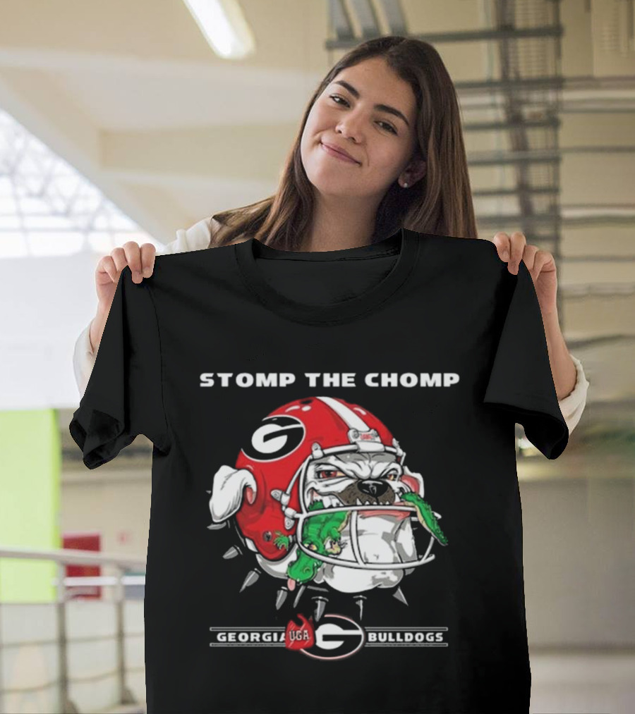Stomp The Chomp Georgia UGA Bulldogs Helmet Gator T-Shirt