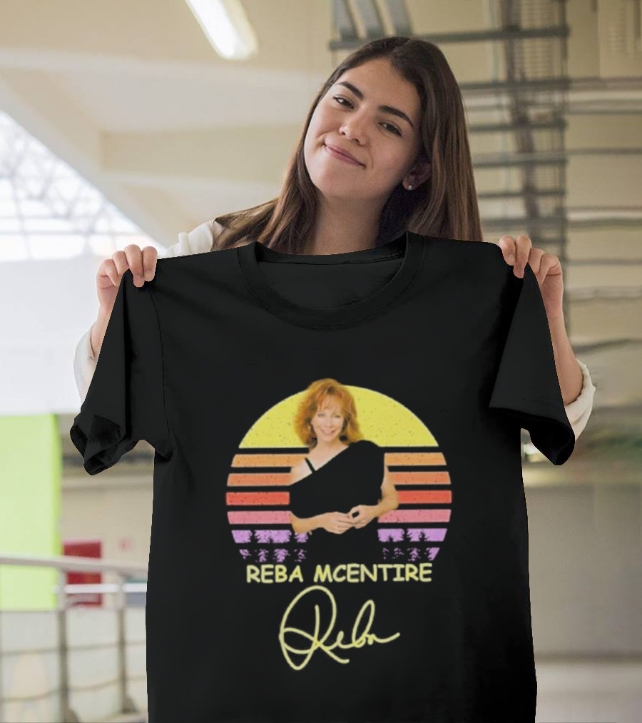 Reba McEntire Vintage Smile Signature Retro Sunset Image T-Shirt