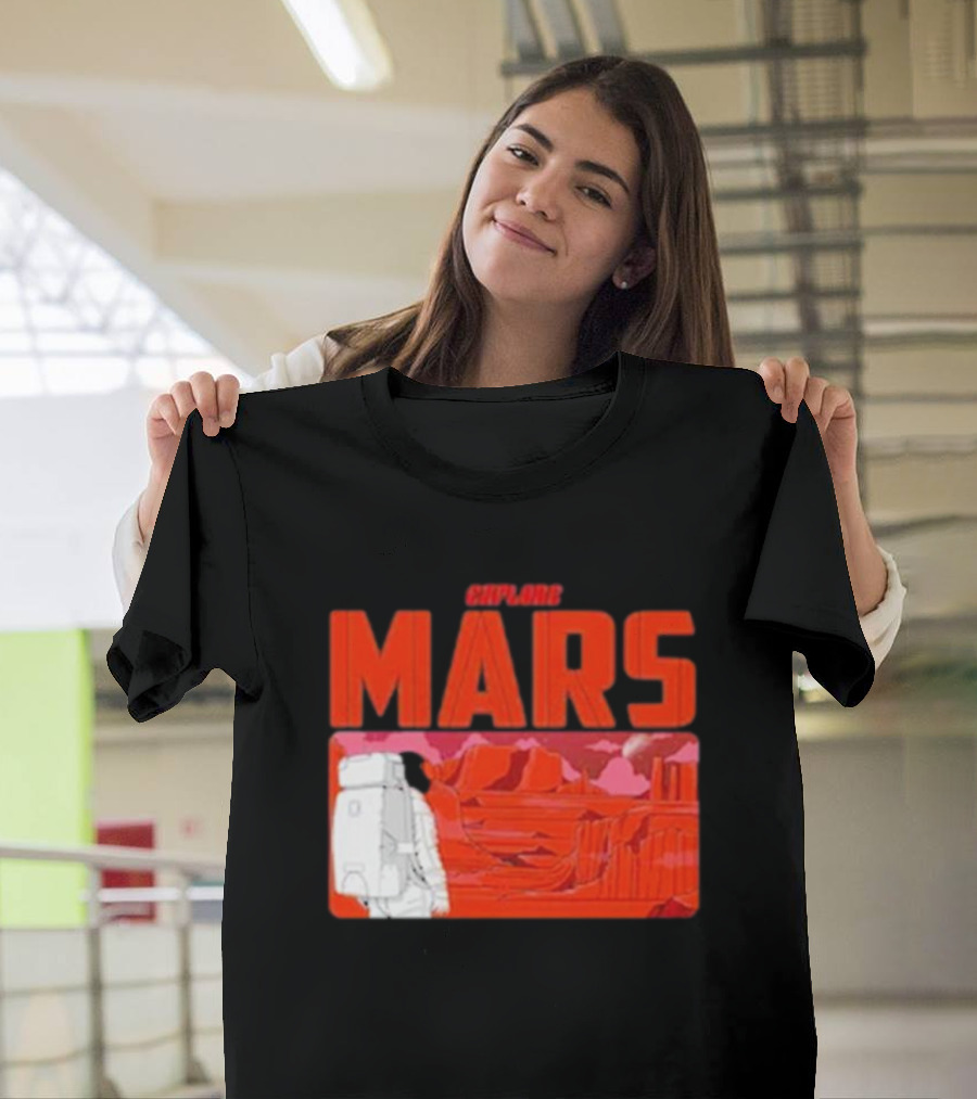Explore Mars Astronaut Adventure Red Landscape T-Shirt
