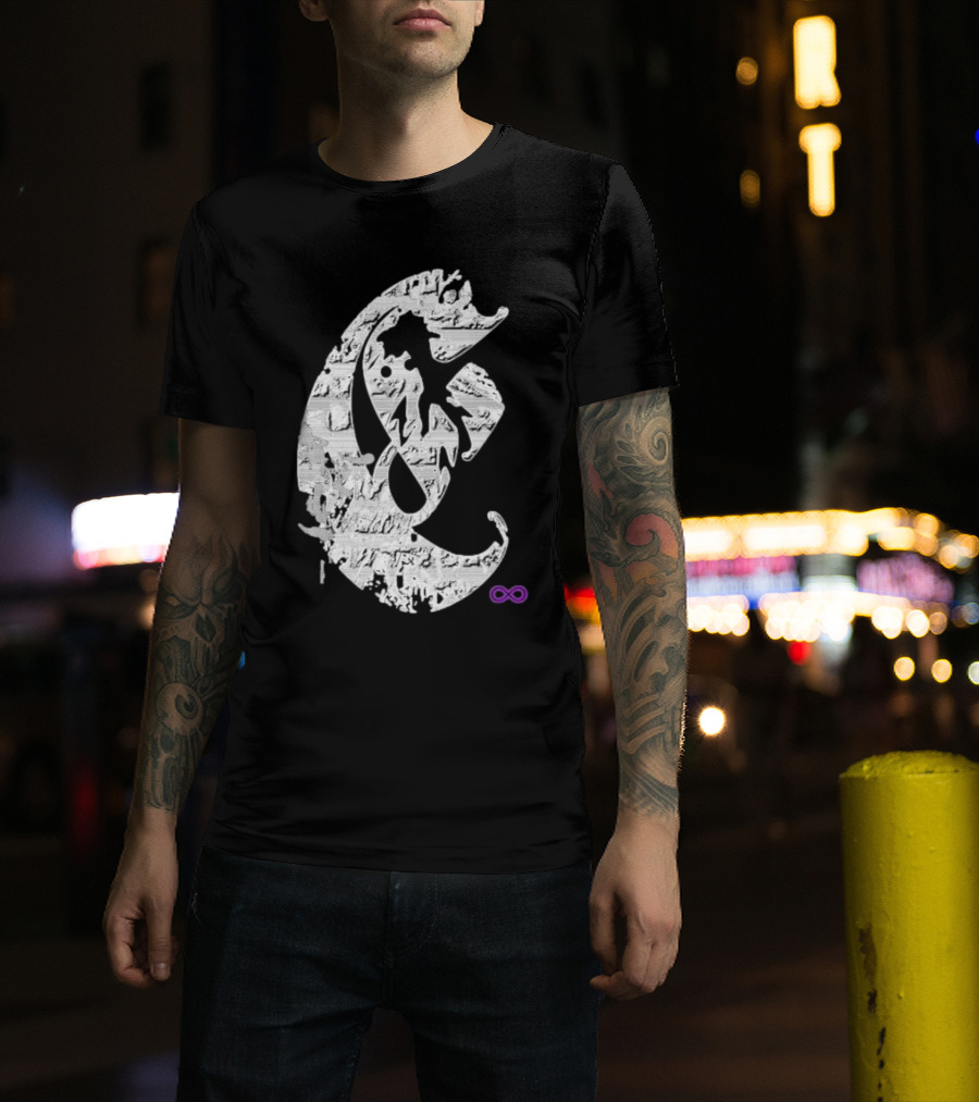 Club E By Club Eternal Infinite Symbol Grunge T-Shirt