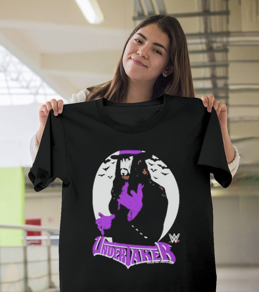WWE Undertaker Purple Hat Bats Circle T-Shirt
