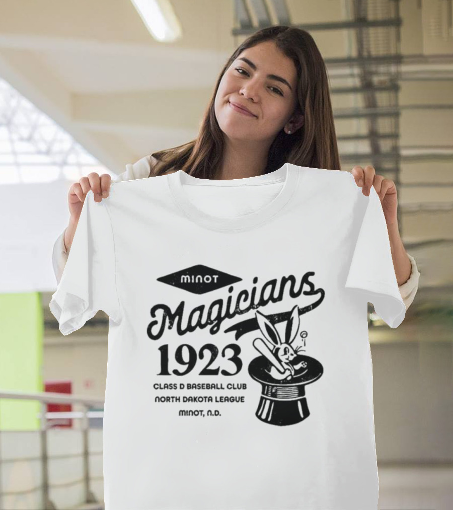 Minot Magicians 1923 Class D Baseball Club North Dakota League Minot N.D T-Shirt
