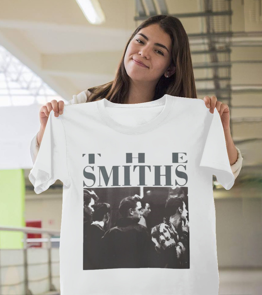 Rare Vintage The Smiths The World Won’t Listen Monochrome Crowd Scene T-Shirt