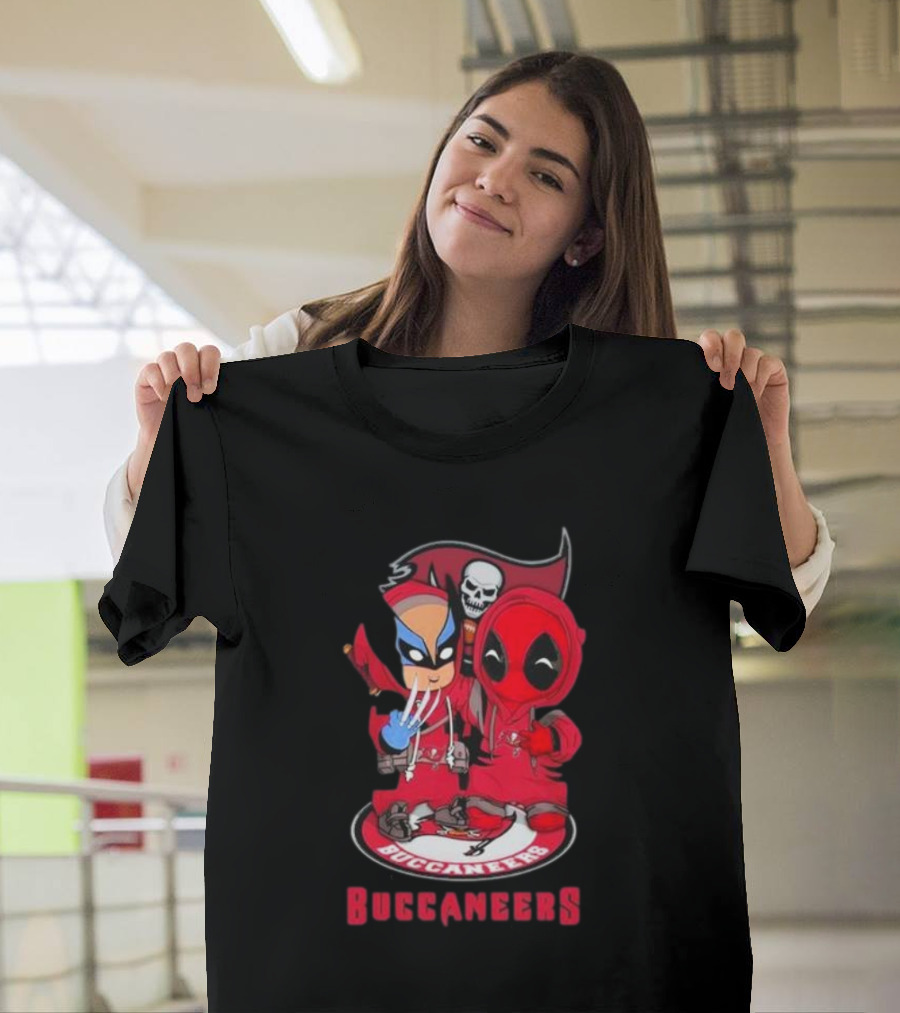 Tampa Bay Buccaneers Marvel Wolverine Deadpool Buccaneers T-Shirt
