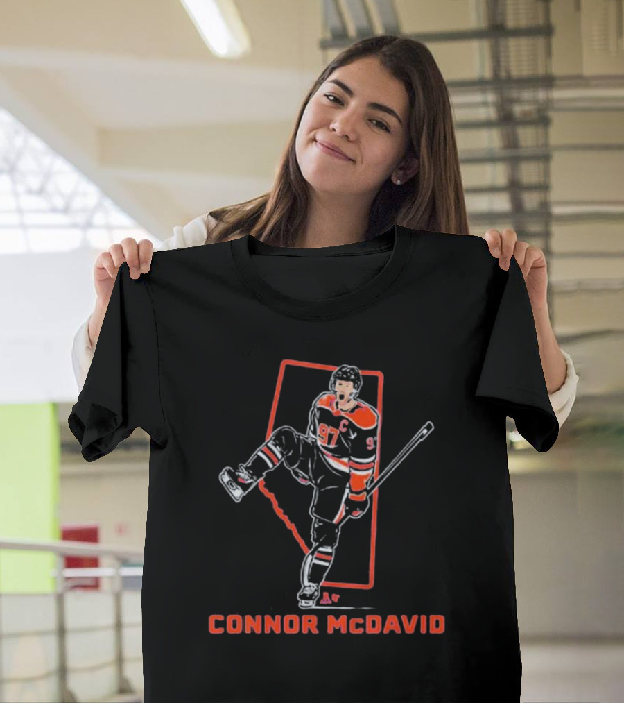 Connor McDavid Hockey Player 97 Canada Map Outline T-Shirt