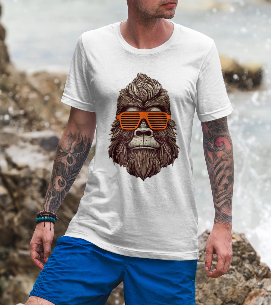 Bigfoot Birthday Boy Cool Striped Sunglasses Animal Party T-Shirt