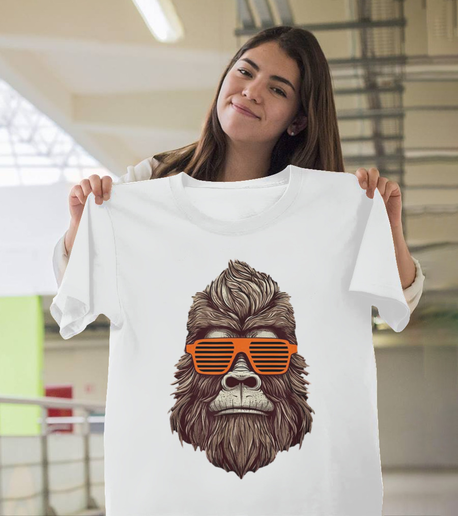 Bigfoot Birthday Boy Cool Striped Sunglasses Animal Party T-Shirt