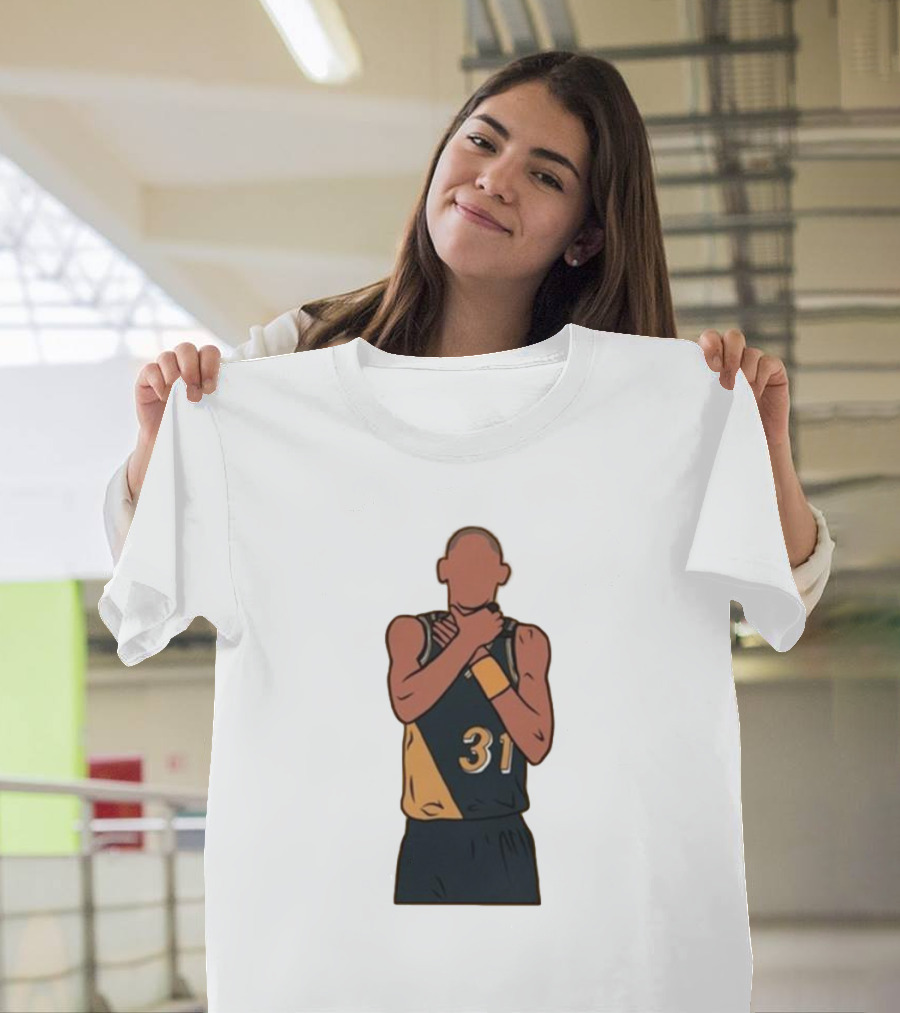 Reggie Miller Choke Gesture Number 31 Basketball T-Shirt