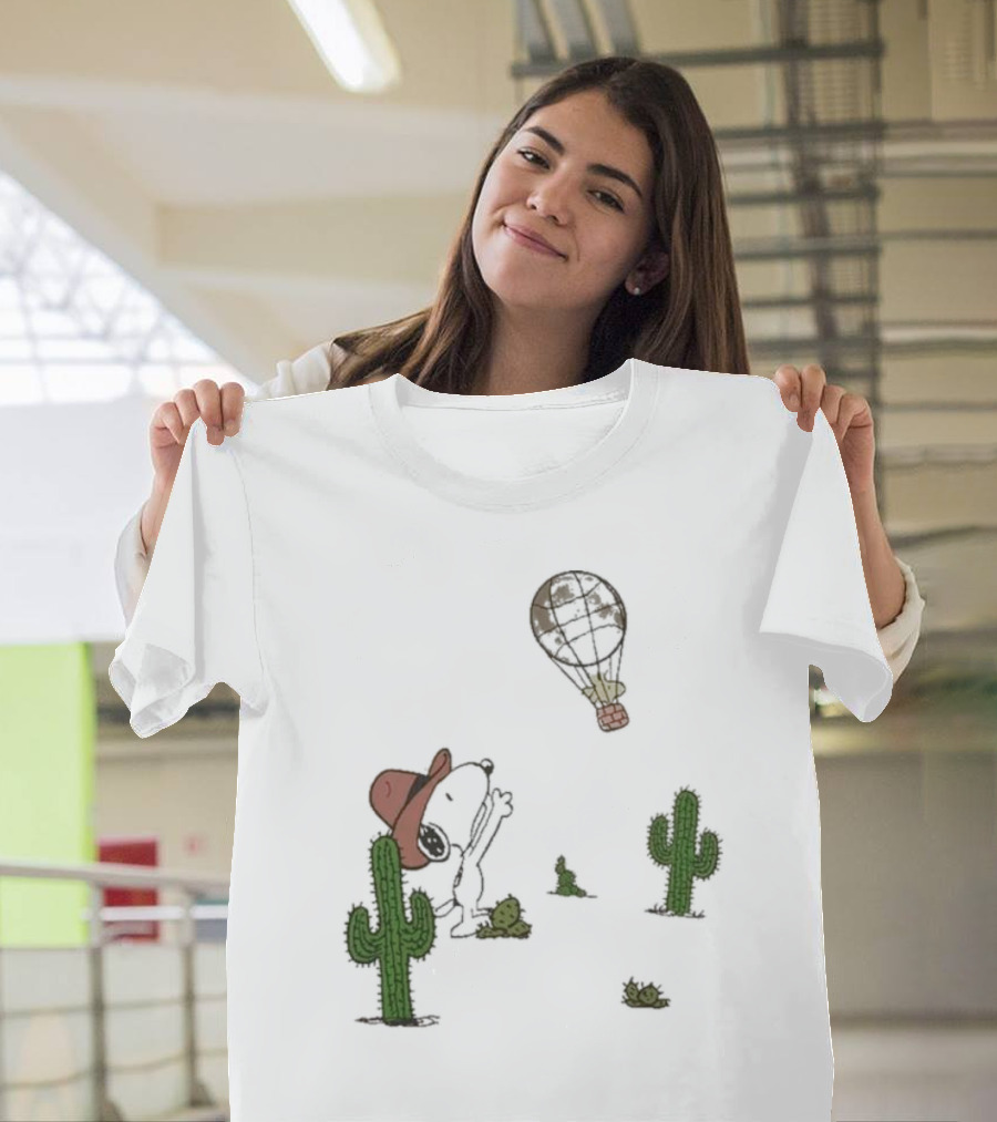 Peanuts Snoopy Woodstock Cactus Western Cowboy Balloon Women's T-Shirt