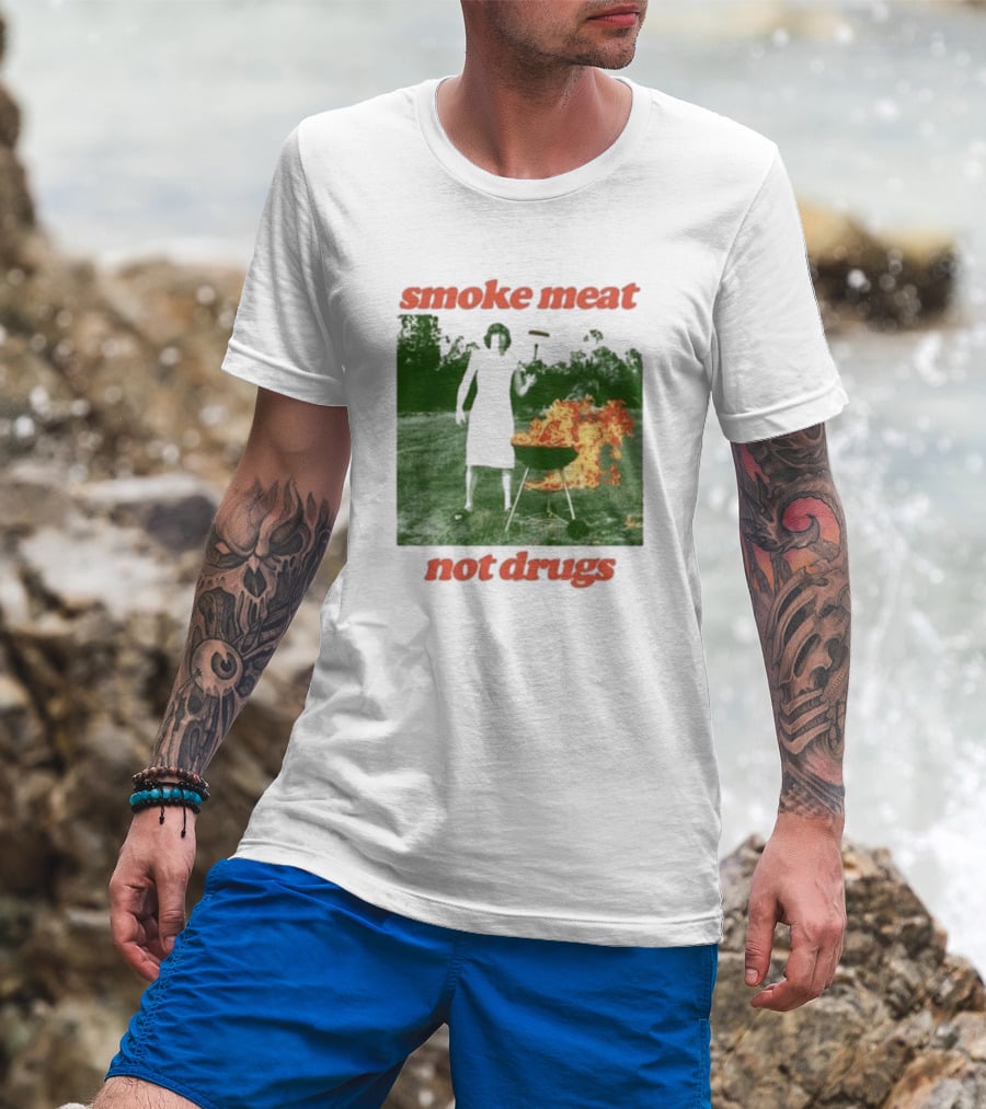 Smoke Meat Not Drugs Grilling Fire Green Scene T-Shirt