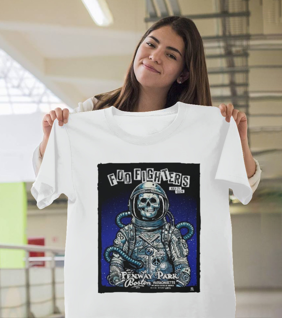 Foo Fighters July 21 2024 Fenway Park Boston Massachusetts Astronaut Skull T-Shirt