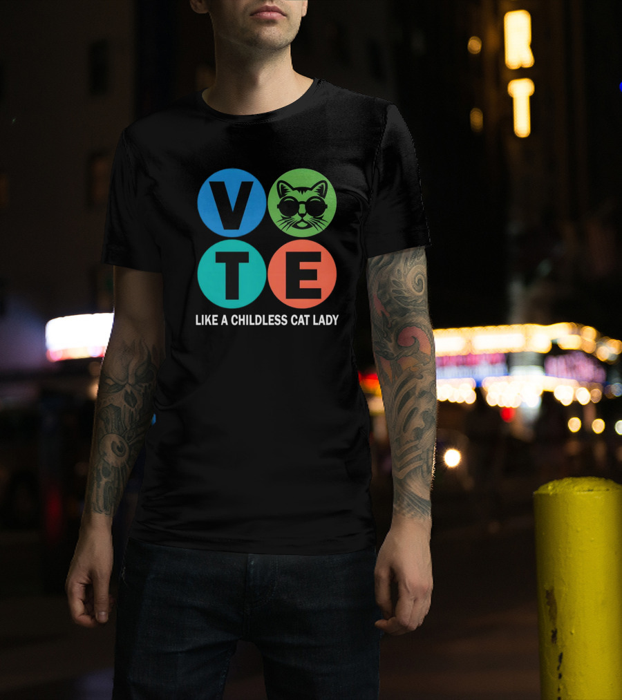Vote Like A Childless Cat Lady Retro Circle Cat Face T-Shirt