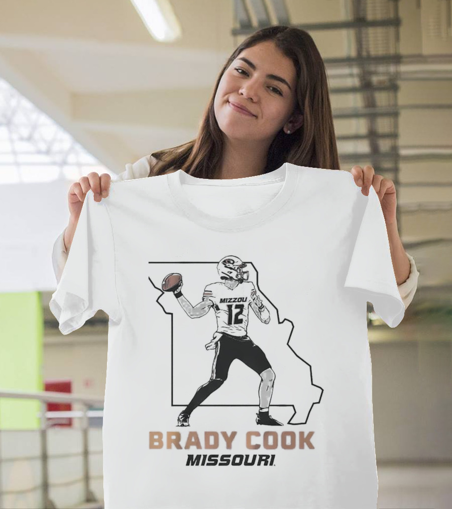 Brady Cook Mizzou Football Missouri State Pose T-Shirt