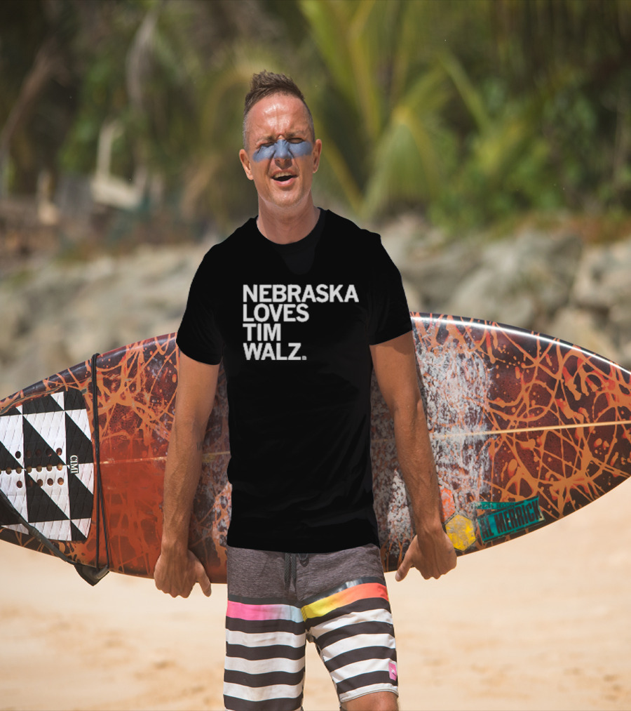 Nebraska Loves Tim Walz T-Shirt
