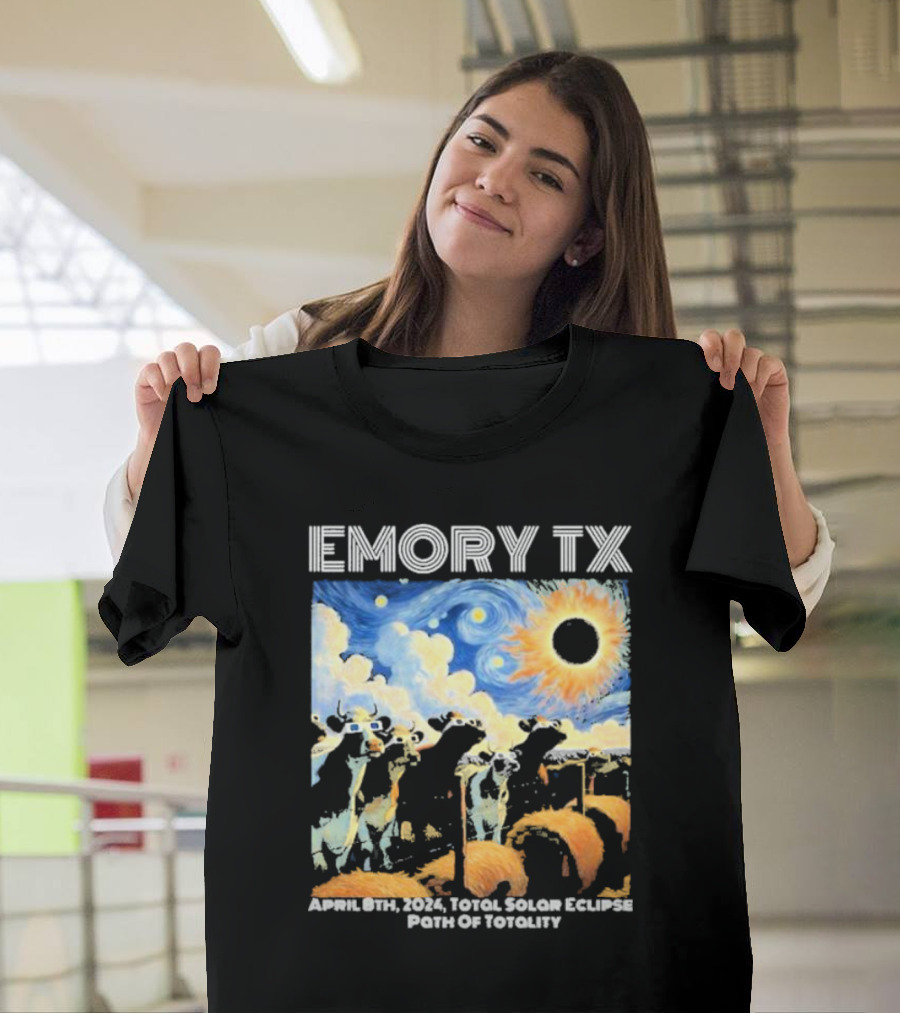 Emory TX April 8th 2024 Total Solar Eclipse Path of Totality Cows T-Shirt