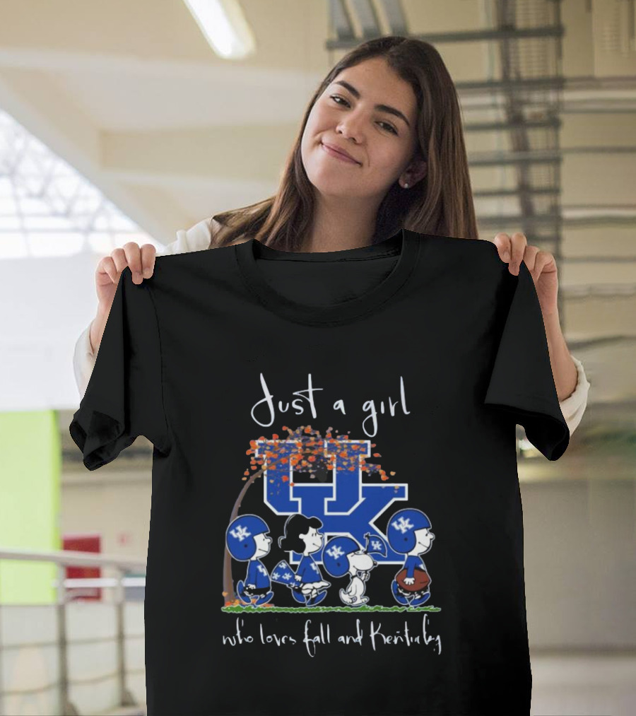 Just A Girl Who Loves Fall And Kentucky Wildcats Peanuts Characters T-Shirt