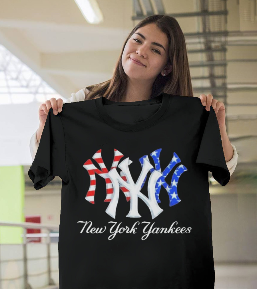 New York Yankees American Flag Logo 4th Of July T-Shirt