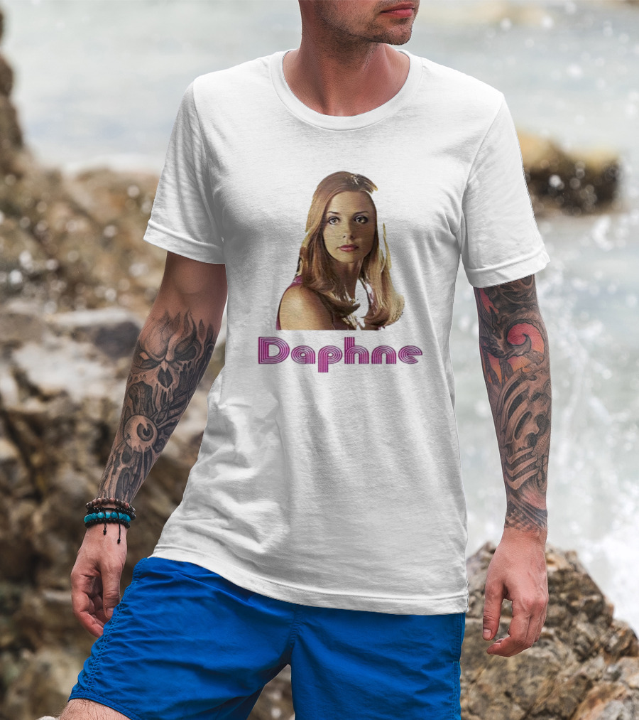 Daphne T-Shirt