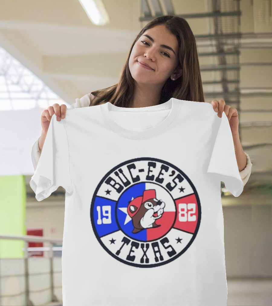 Buc-Ee's Texas 1982 Logo with Beaver Mascot and Lone Star Flag T-Shirt
