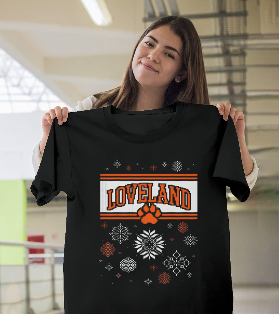 Loveland Paw Print Snowflakes Ugly Sweater Christmas T-Shirt
