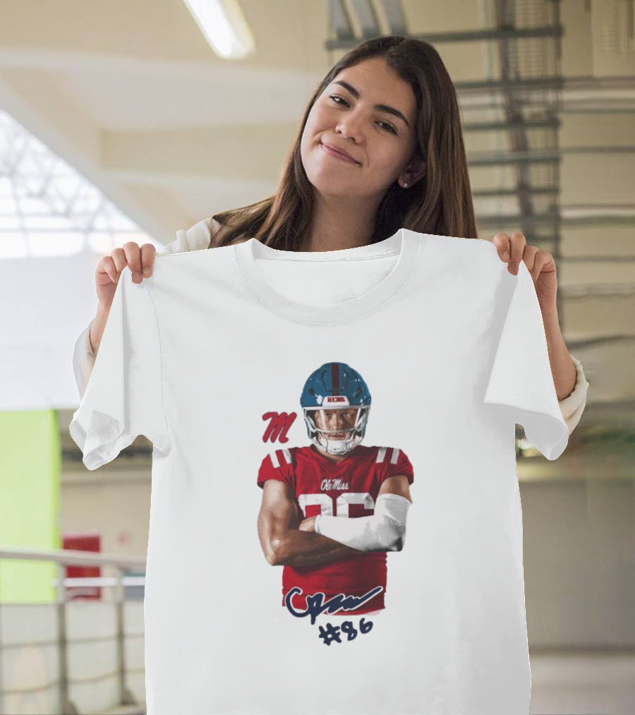 Caden Prieskorn Ole Miss Rebels #86 Signature Portrait M T-Shirt