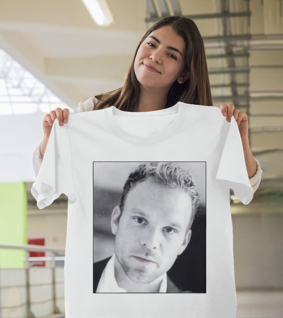 Jonathan Bailey Norbert Leo Butz Face Image T-Shirt