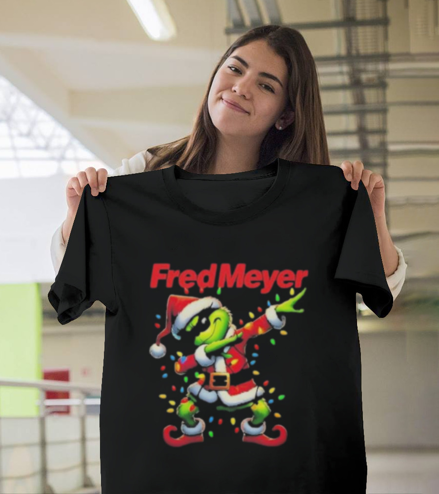 Fred Meyer Santa Grinch Dabbing Merry Christmas T-Shirt