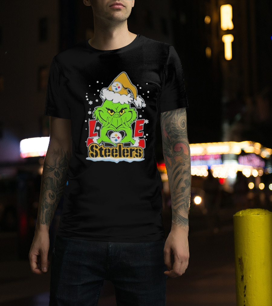 The Grinch Love Steelers Football Christmas T-Shirt