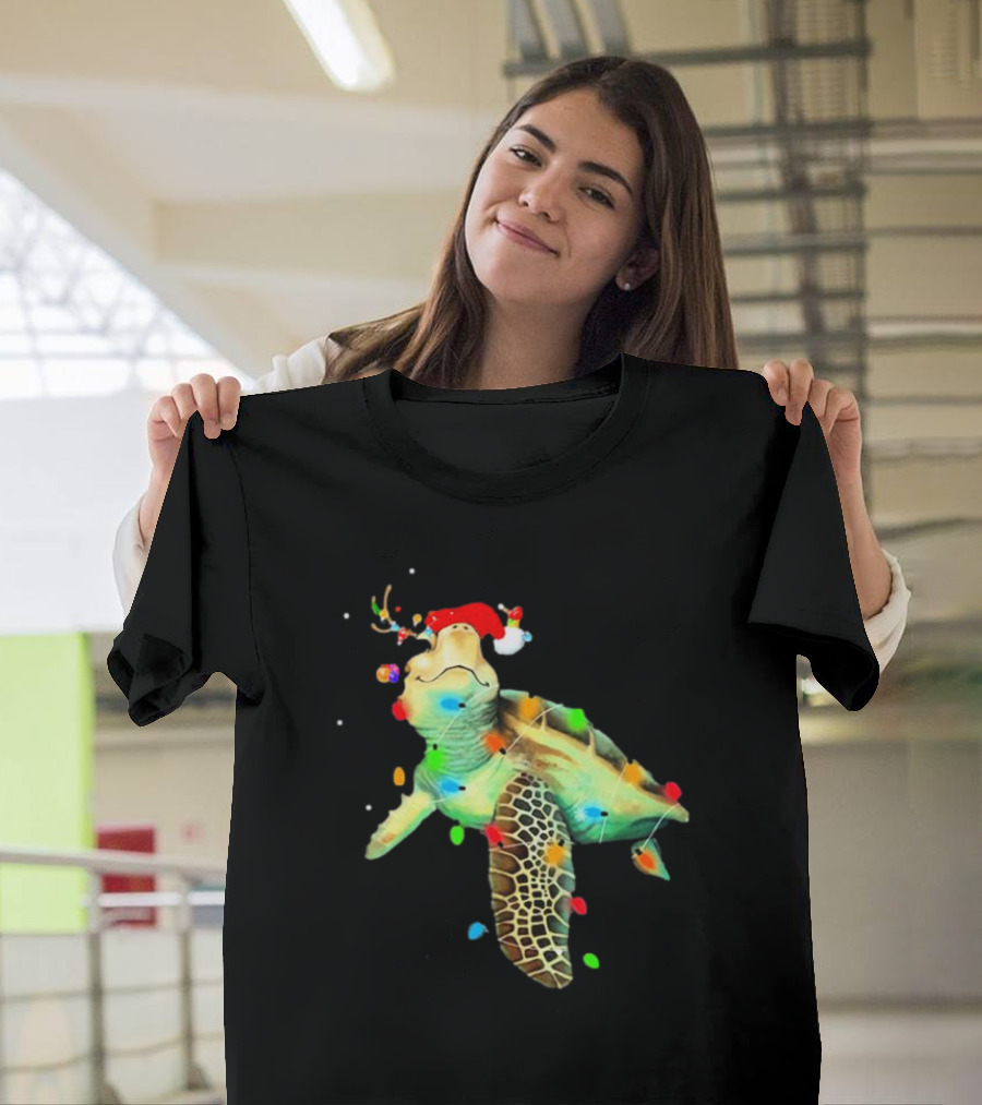 Sea Turtle Christmas Lights Santa Hat Merry Christmas T-Shirt