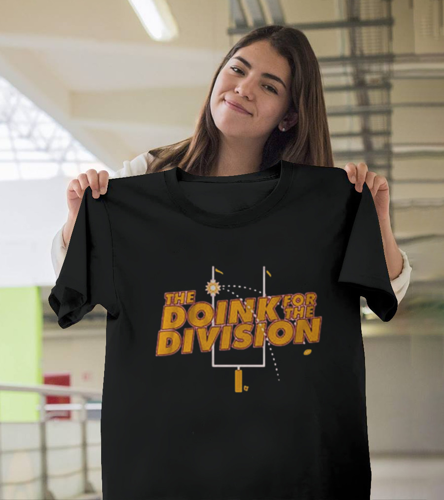 Kansas City Chiefs Football The Doink For The Division Iconic Field Goal Moment T-Shirt
